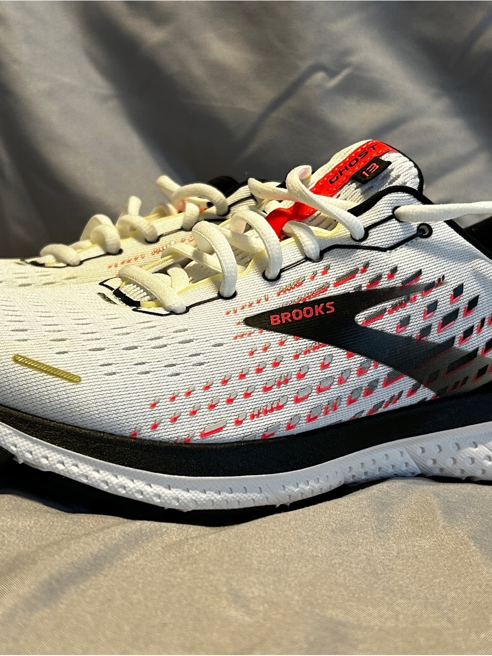 Brooks Women’s White Black Red Running Shoes